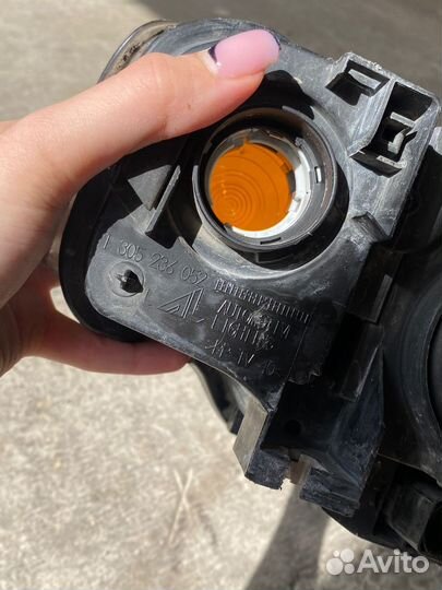 Левая фара ауди а4b7