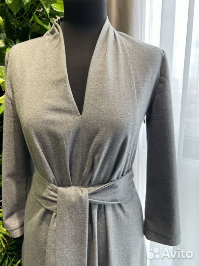 Платье Zara S 42 (платье миди)