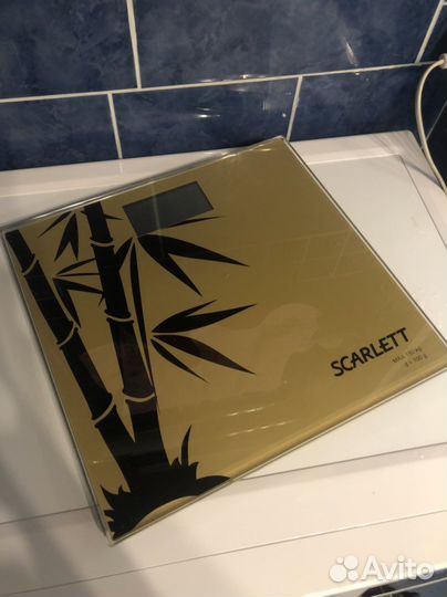 Весы напольные электронные Scarlett