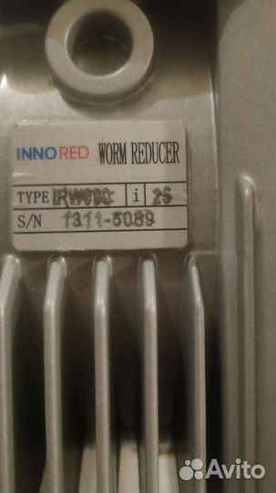 Электродвигатель с редуктором