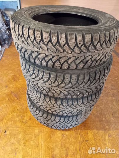 Nokian Tyres Nordman 4 175/65 R14 102T