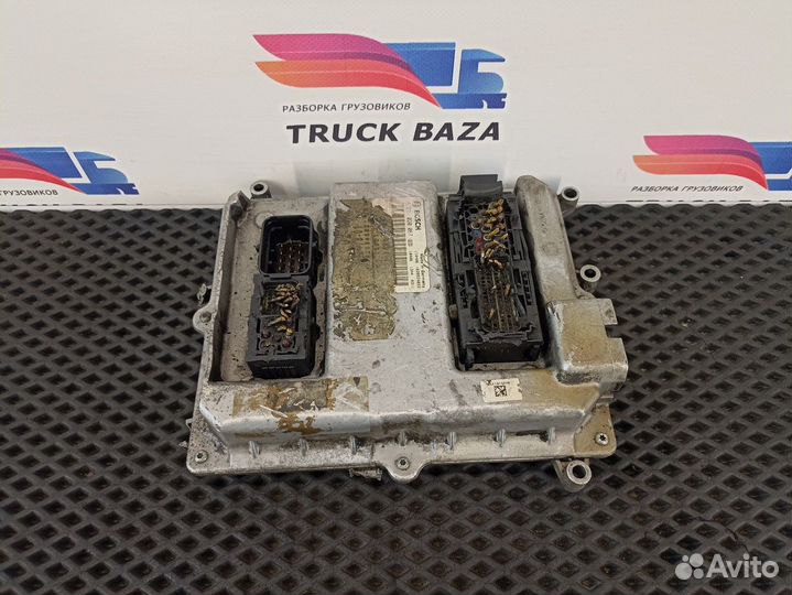 Блок управления двигателем