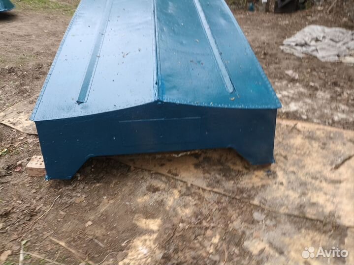 Лодка прогресс 4