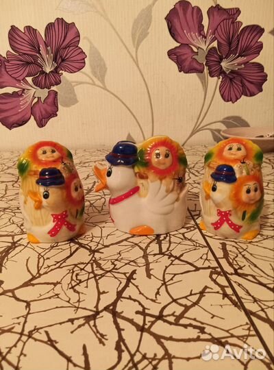 Солонка и перечница, салфетница