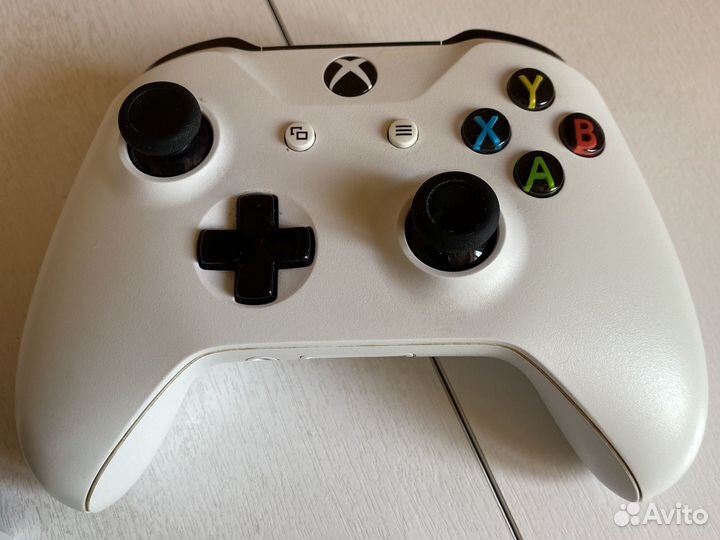 Джойстик xbox One