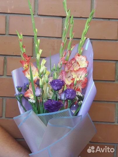 Цветы в букет