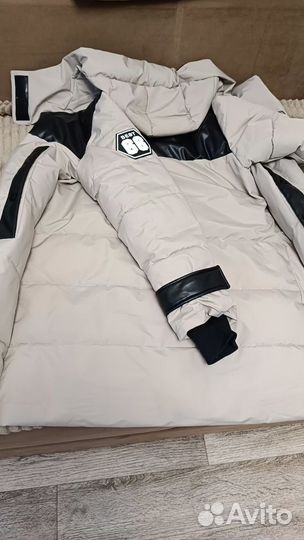 Куртка демисезонная женская 44 46