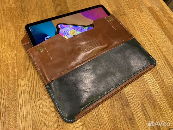 Чехол ручной работы для iPad Air 5 из кожи