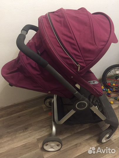 Прогулочная коляска stokke