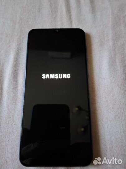 Samsung Galaxy A50, 4/64 ГБ