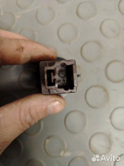 Выключатель подушки безопасности Renault Fluence