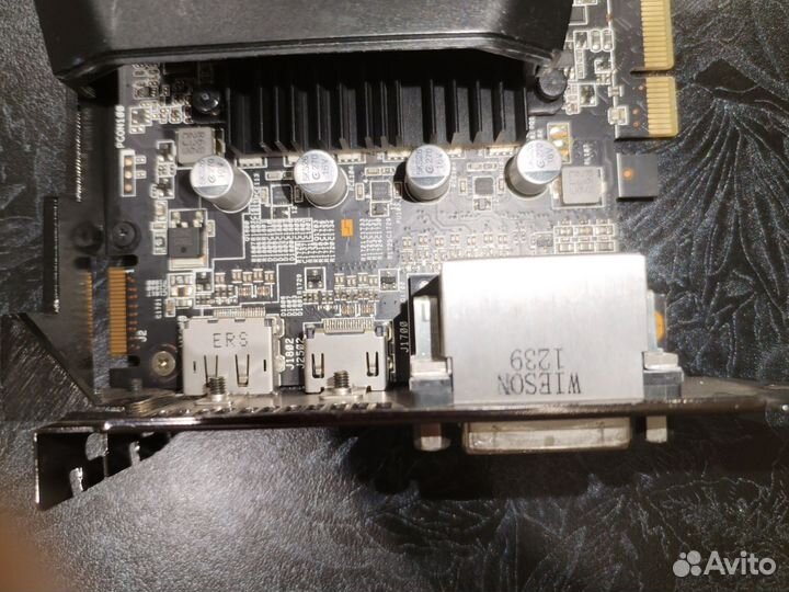 Видеокарта HD7850 1GB На запчасти