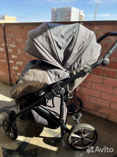 Продам коляску 2 в 1 Tutis zippy viva life