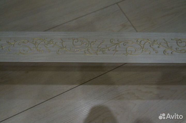 Карниз на 3 полотна 1,8 крепление на стену