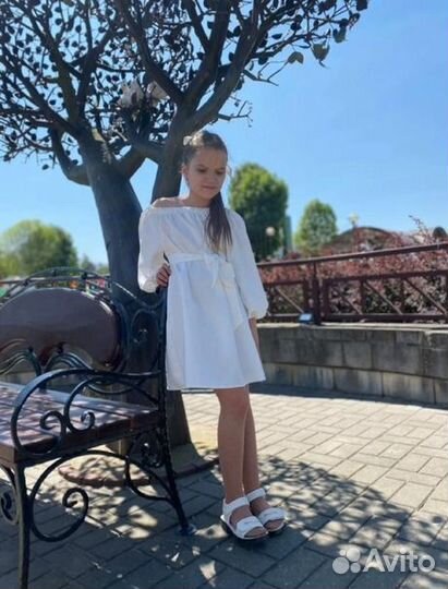 Новое. На девочку или девушку 42 р