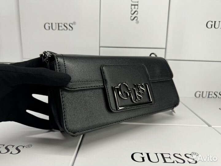 Сумка Guess (в черном цвете )