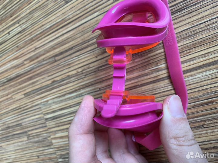 Очки для плавания