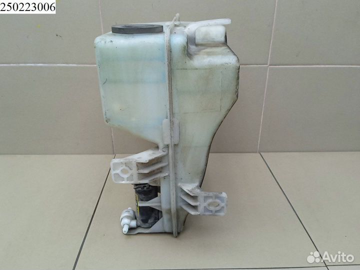 Бачок омывателя лобового стекла SsangYong Actyon