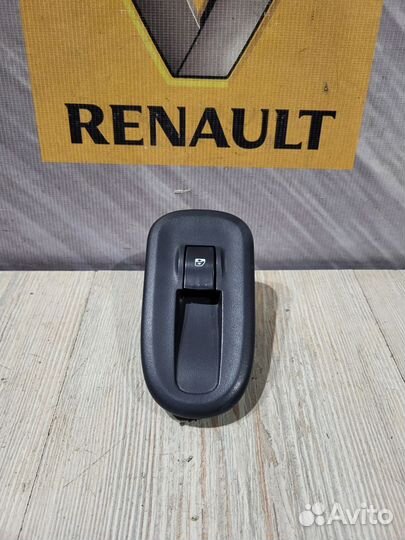 Кнопка стеклоподъемника renault kangoo 2 Прав