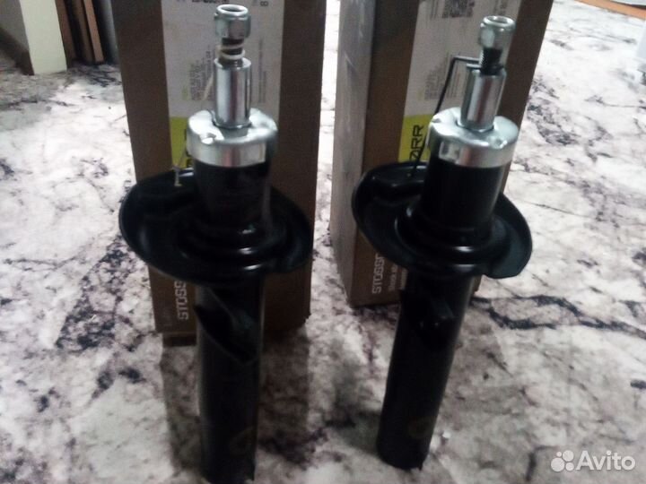 Передние амортизаторы
