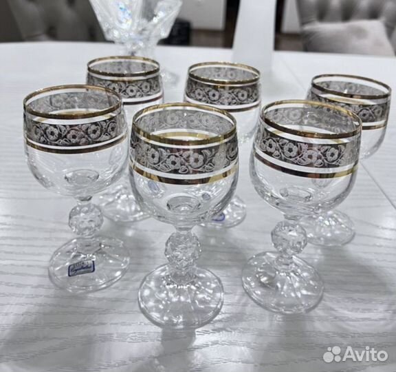 Хрустальные бокалы