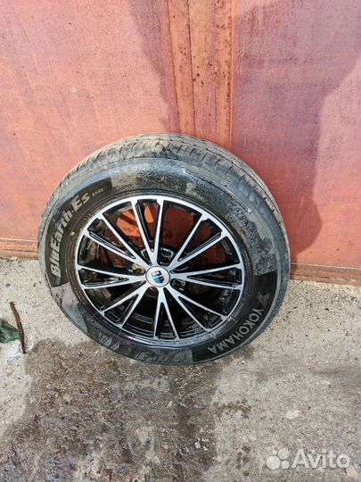 Yokohama BluEarth-ES ES32 205/65 R16 95H