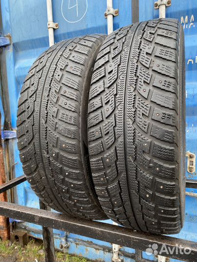 Kumho I'Zen RV Stud KC16 235/65 R17