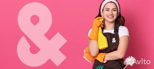 Мойщица посуды в кафе