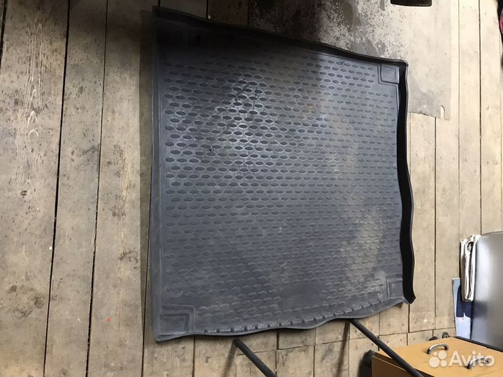Ковёр в багажник Мерседес мл 164 -166