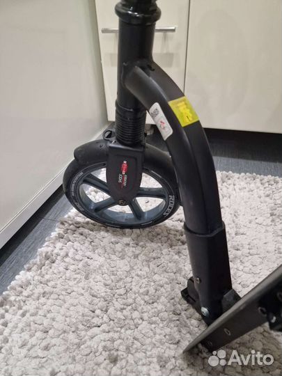 Самокат взрослый с большими колесами