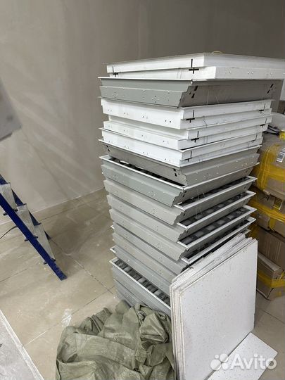 Светильник потолочный бу