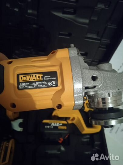 Набор электроинструмента 4 в 1 dewalt