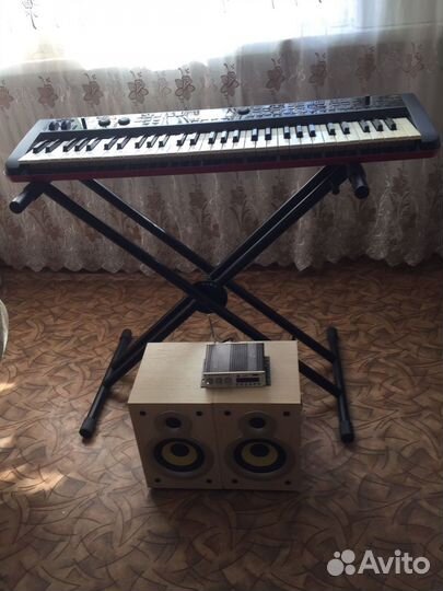Профессиональная рабочая станция Korg Kross