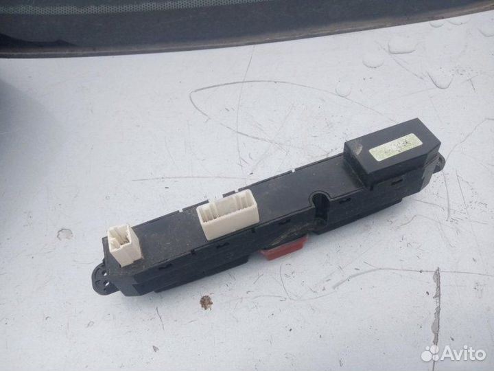 Блок кнопок Kia Ceed 2008