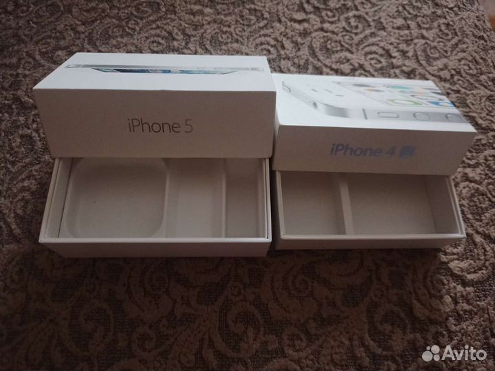 Упаковка айфонов