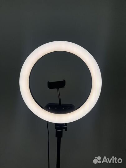 Кольцевая лампа 36 см