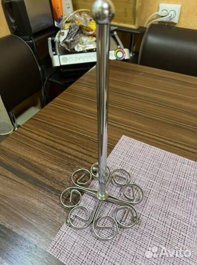 Держатель для бумажных полотенец