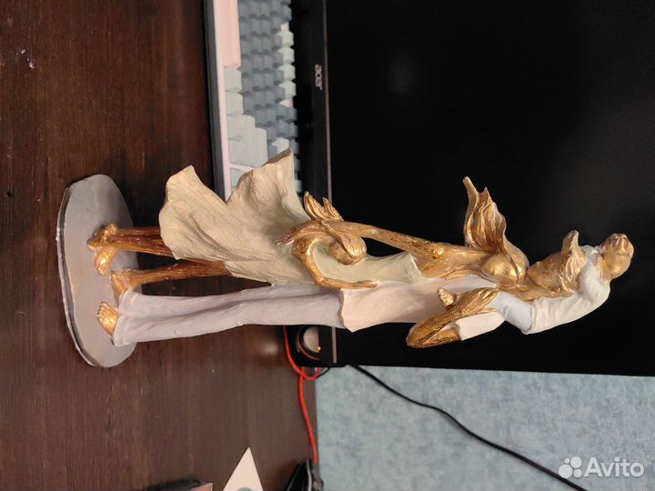 Статуэтка семья