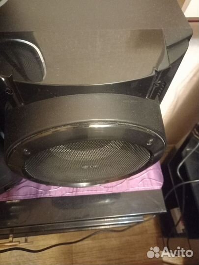 Музыкальный центр лджи с караоке