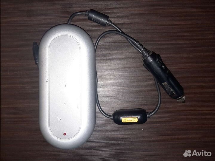 Блок питания(зарядка) для ноутбуков Robition NB350