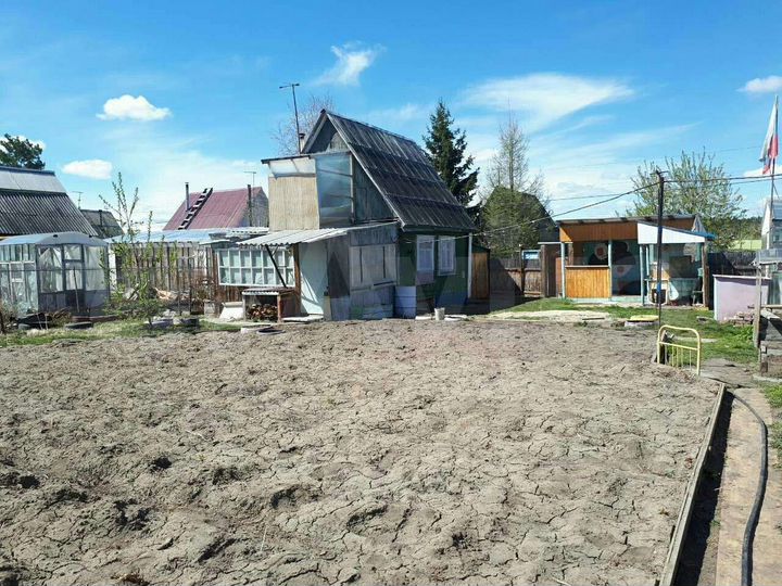 Дача 40 м² на участке 6 сот.
