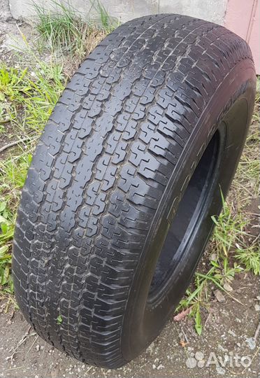 Bridgestone Dueler H/T D689 275/70 R16