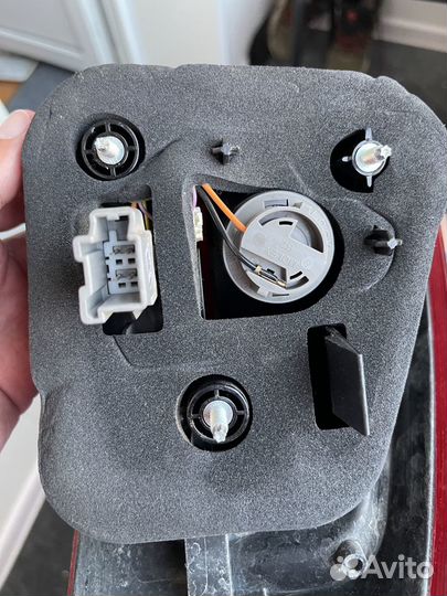 Задний левый внешний Фонарь форд Мондео 4