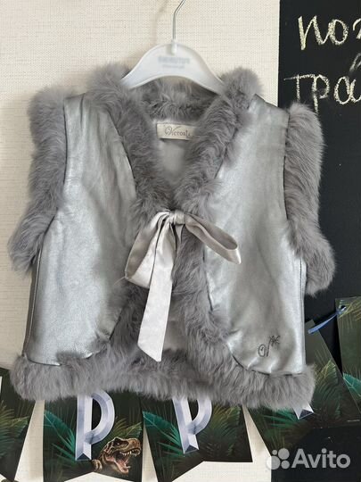 Жилетка hello kitty от Victoria Couture б/у