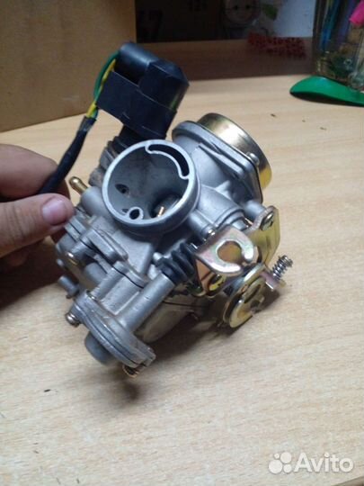 Свершенно новый карбюратор на скутер 50