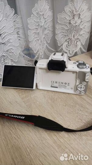 Canon eos m50