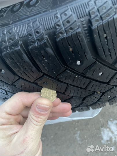 Gislaved Nord Frost 200 205/60 R16