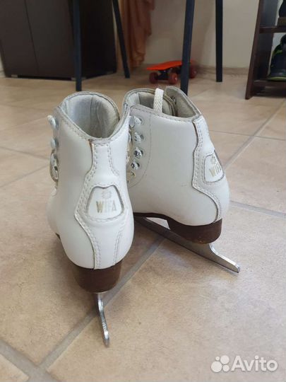 Коньки Wifa детские профессиональные