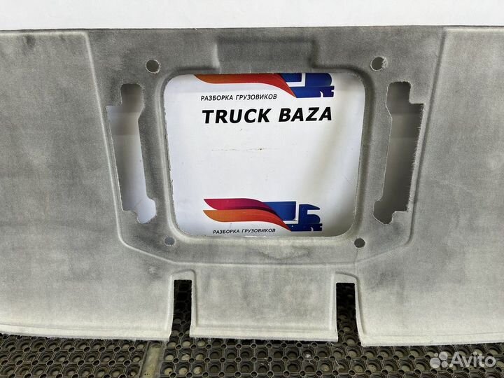 Обшивка потолка под люк Renault T