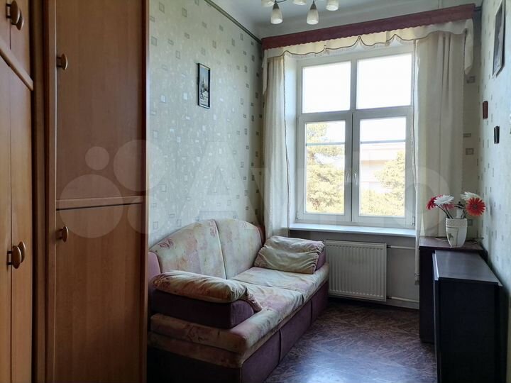 2-к. квартира, 71 м², 4/5 эт.